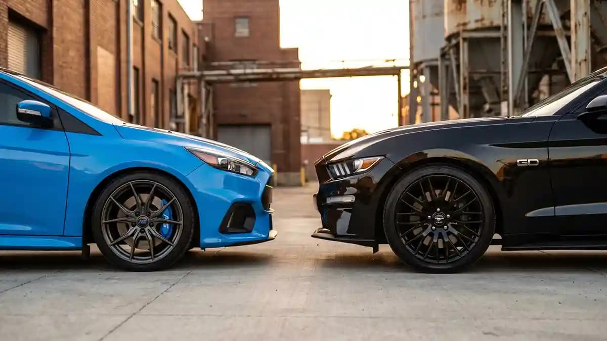 Best Custom 54mm Wheel Center Caps for Ford Mustang & Focus RS