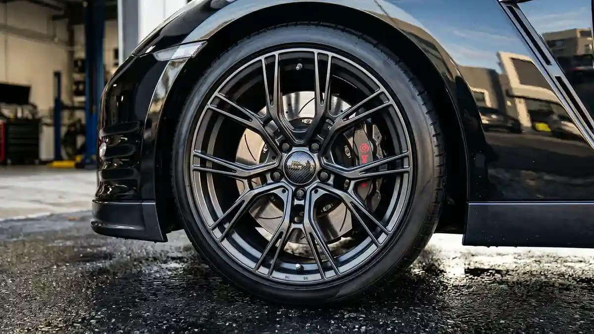 Best 3D, 4D, 5D Carbon Fiber, and 6D Carbon Wrap Finishes for Wheel Caps