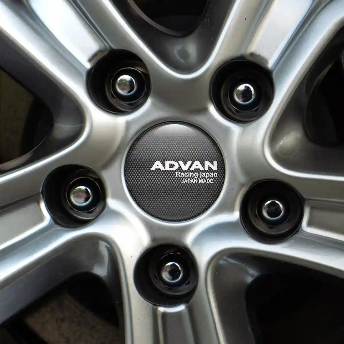 Advan Domed Sticker Self-Adhesive Stylish Design