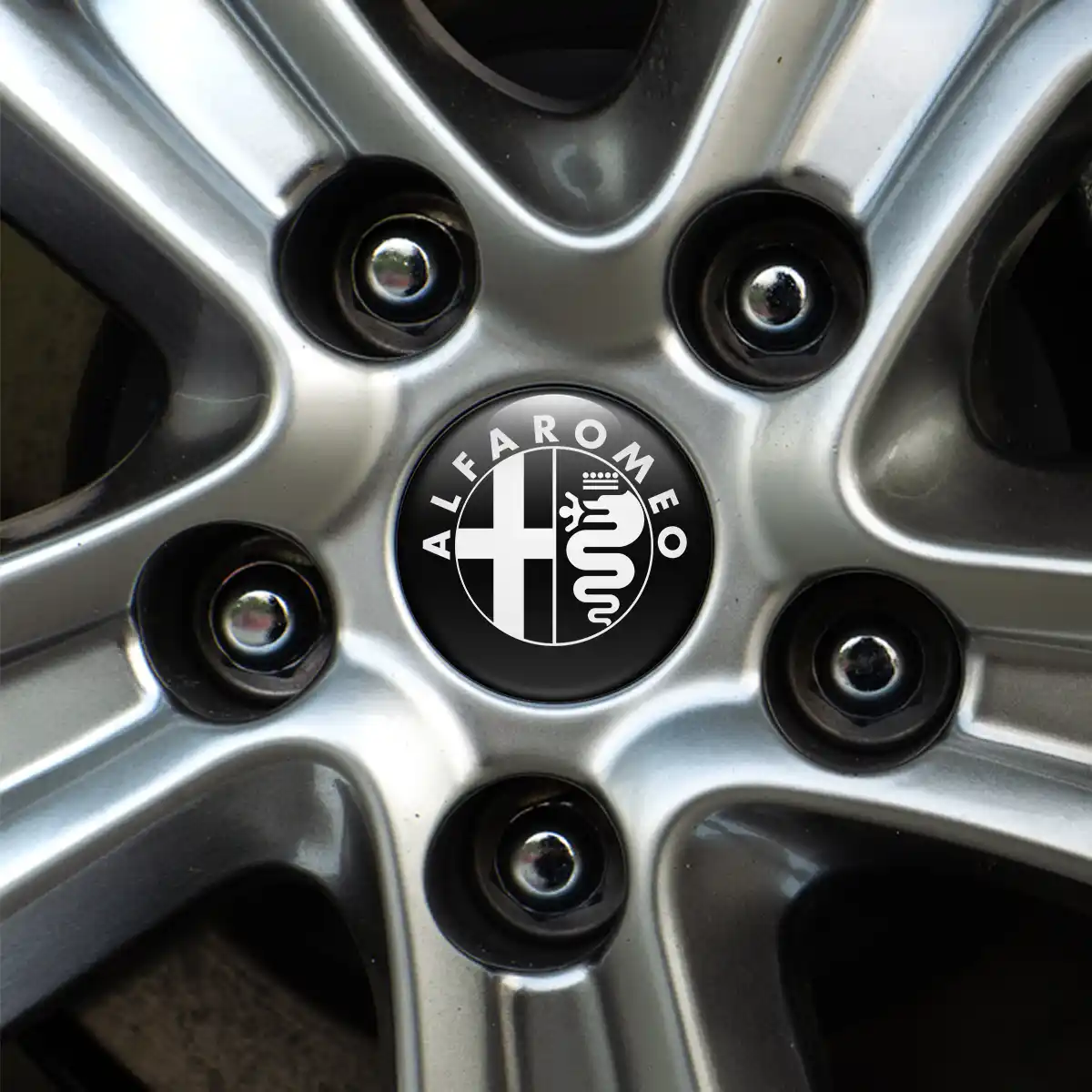 Alfa Romeo Badge Emblems Center Cap Stylish Design