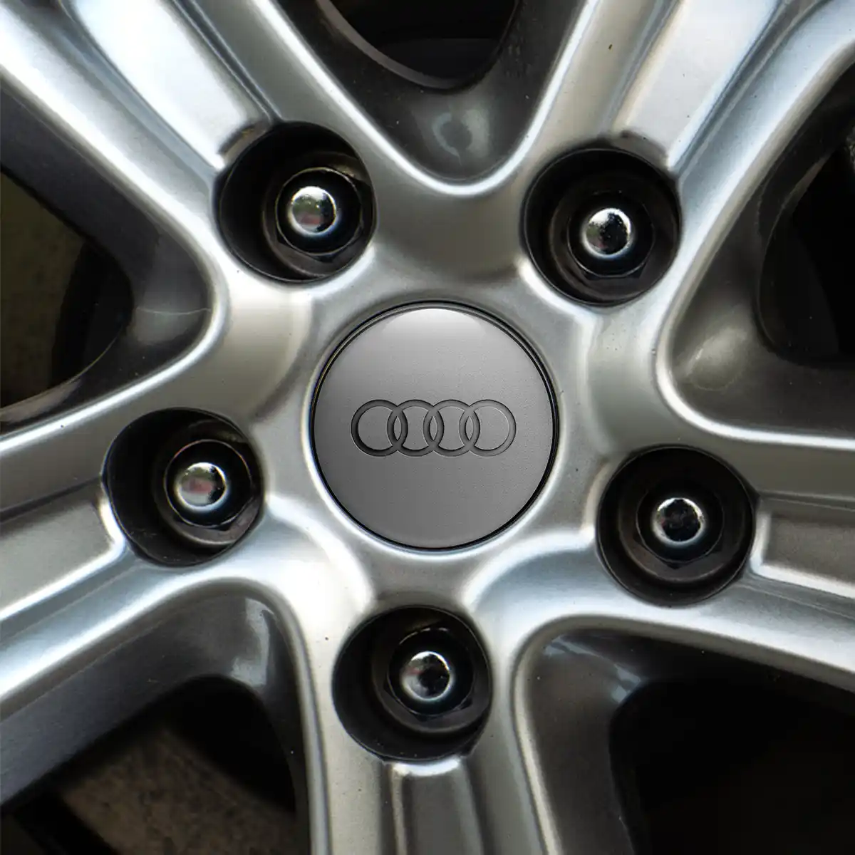 Audi Emblem Center Hup Cap Interior Design