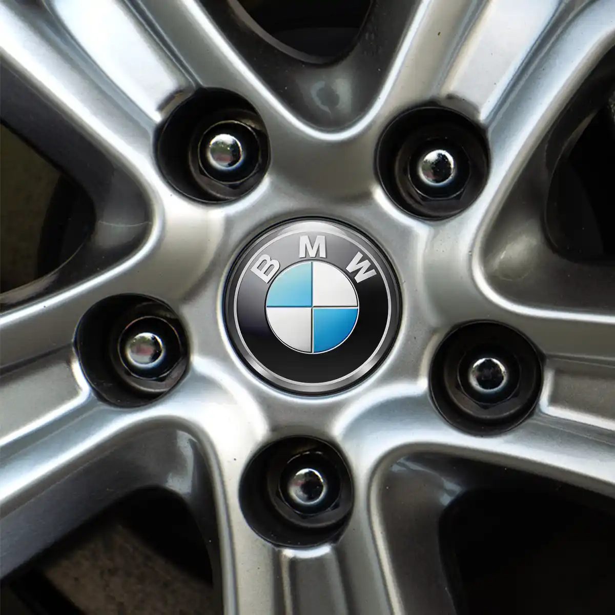 BMW Wheel Emblem Self-Adhesive Premium Edition