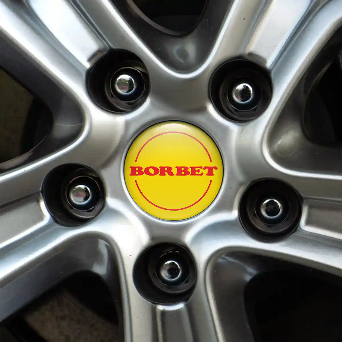 Borbet Domed Sticker Stylish Design