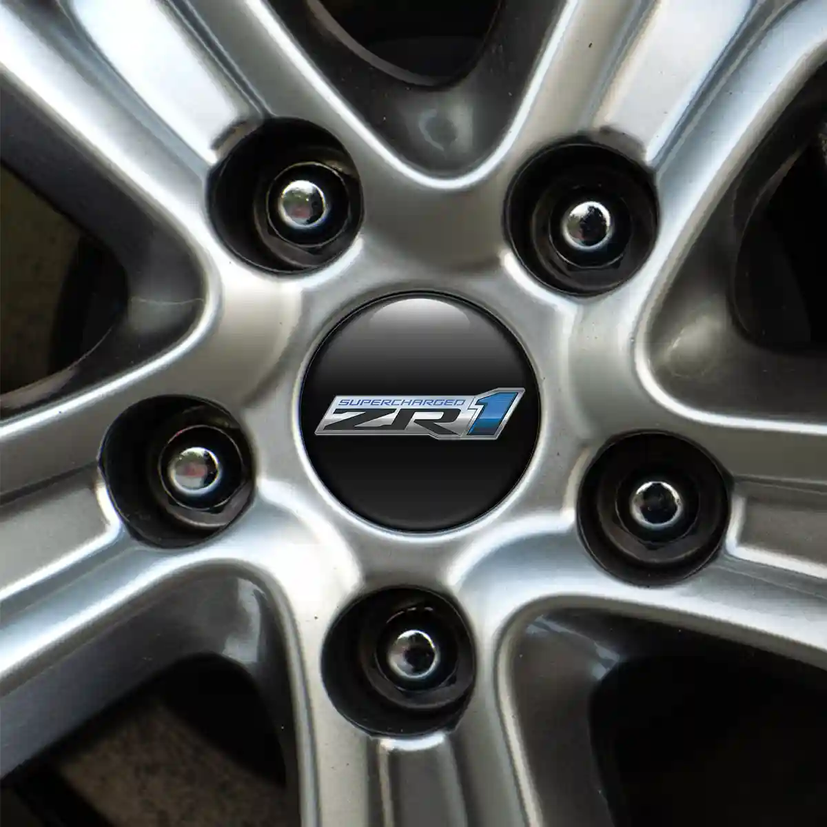 Chevrolet ZR1 Emblem Wheel Center Caps Stylish Design