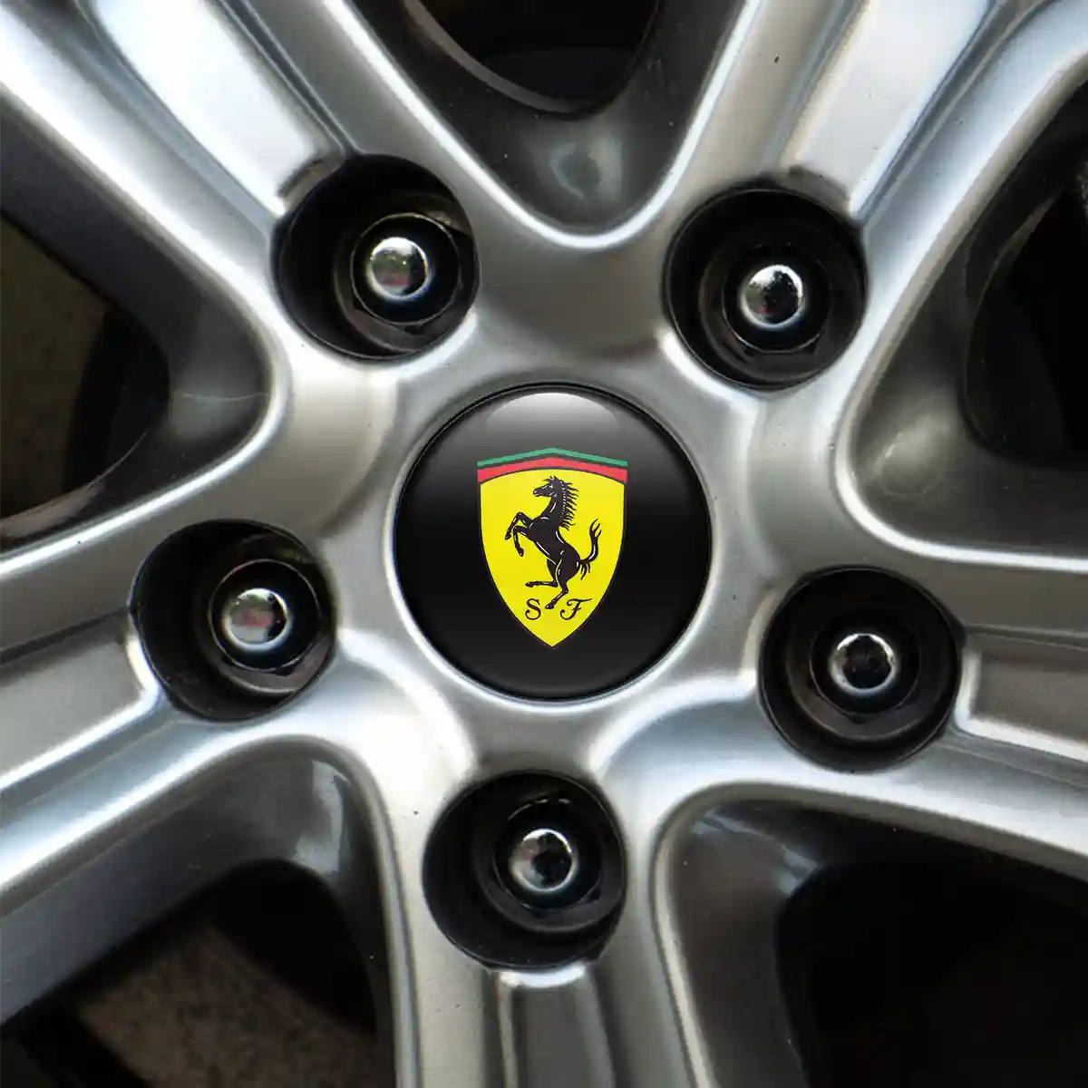 Ferrari Emblem Center Hup Cap High Quality