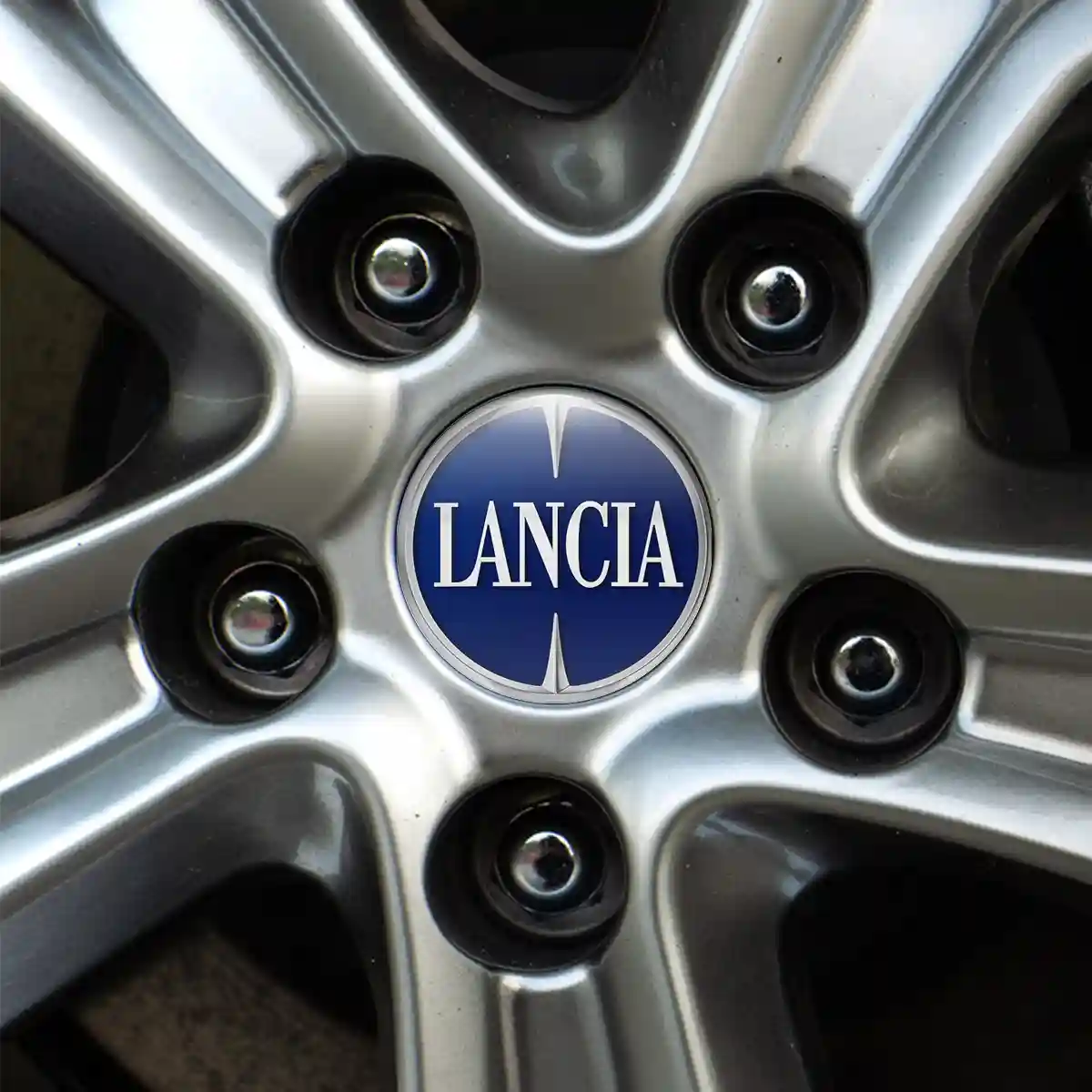 Lancia Logo Emblem Self-Adhesive Stylish Design