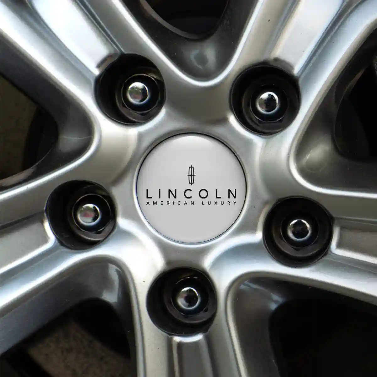 Lincoln Wheel Emblems Elite Finish