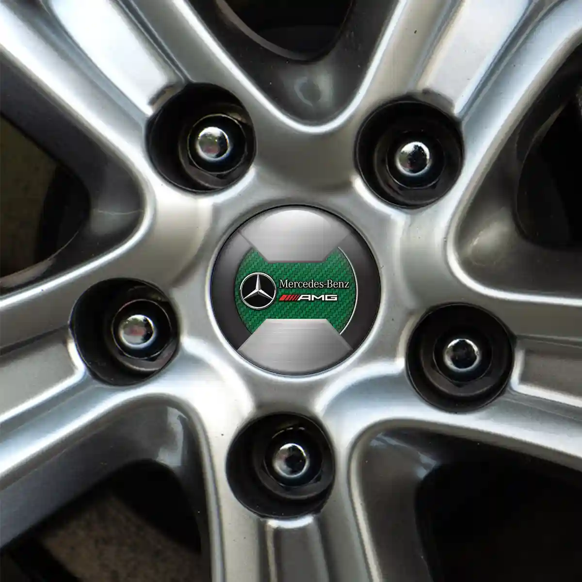 Mercedes AMG Emblem Center Hup Cap Exterior Design
