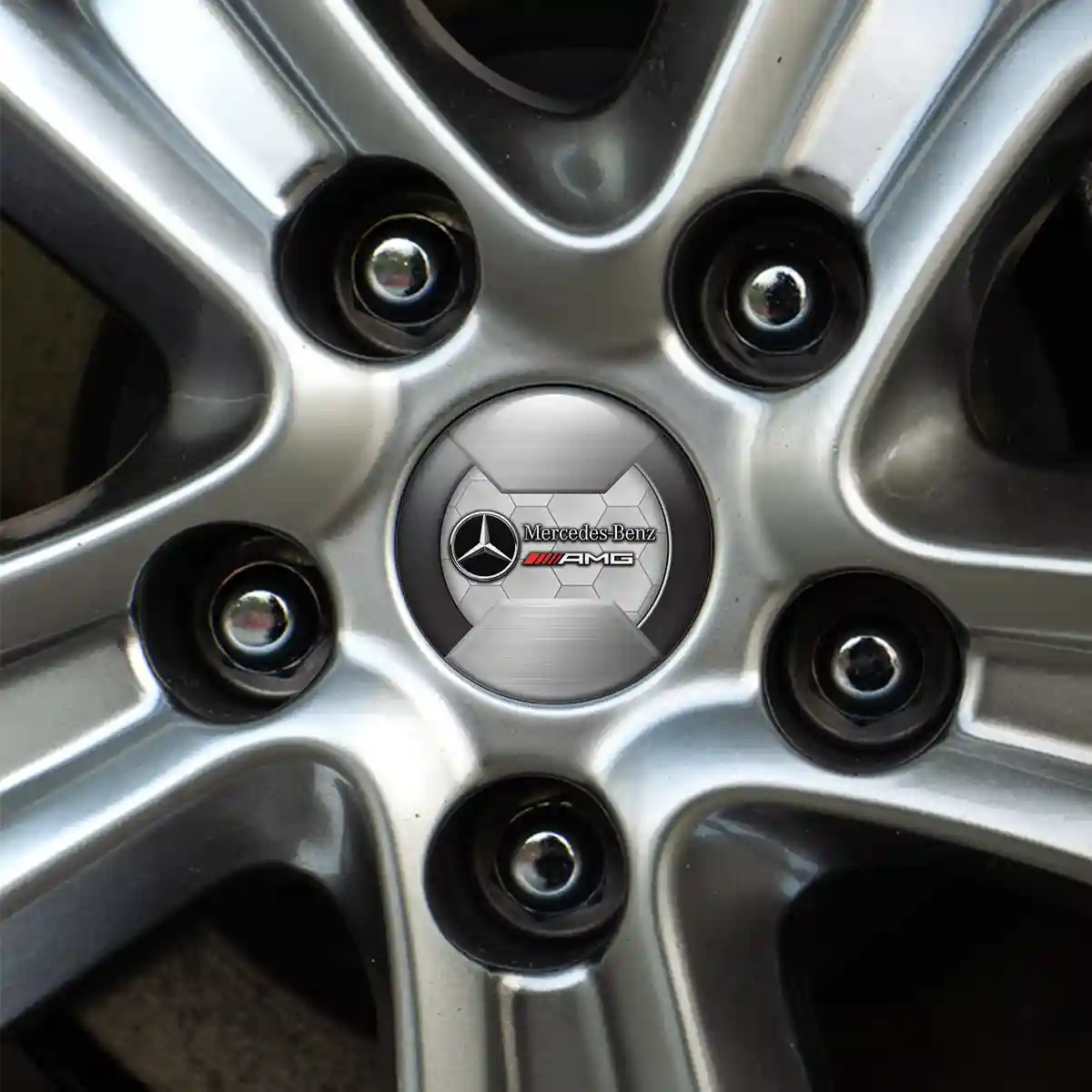 Mercedes AMG Emblem Wheel Center Caps Exterior Design