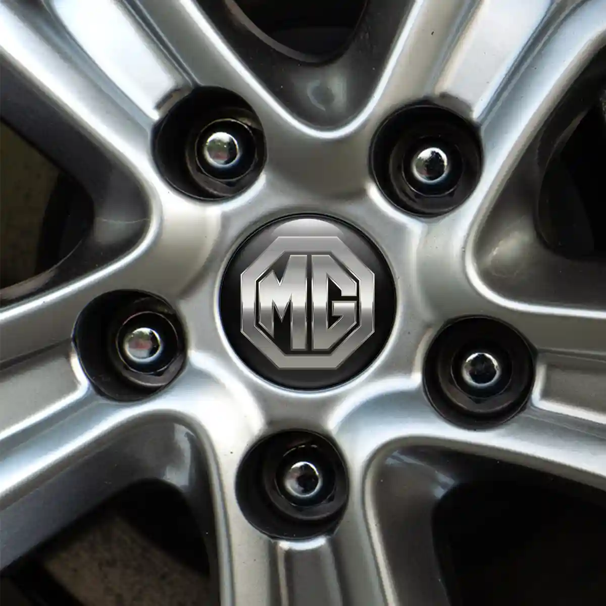 MG Domed Emblem Sleek Style
