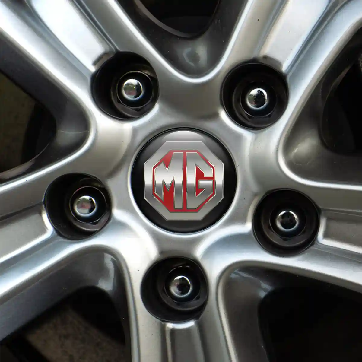MG Logo Emblem Sleek Style