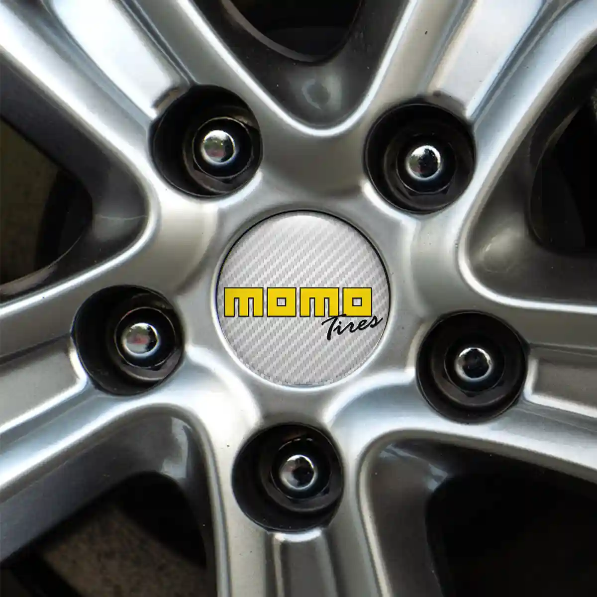 MOMO Epoxy Sticker Elite Finish