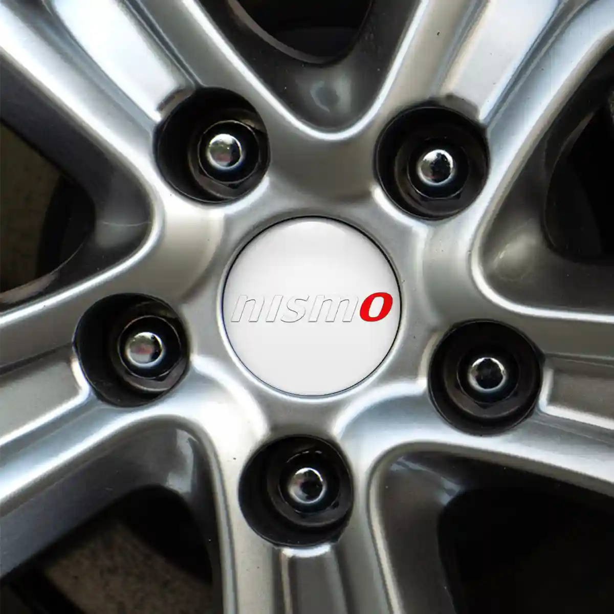 Nismo Emblem Center Hup Cap Elite Finish