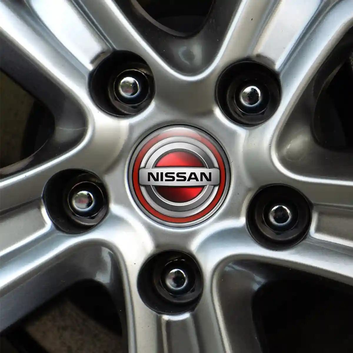 Nissan Wheel Emblem Self-Adhesive Sleek Style