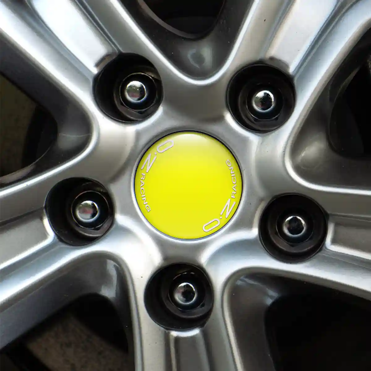 OZ Wheel Emblem Self-Adhesive Superior Craft