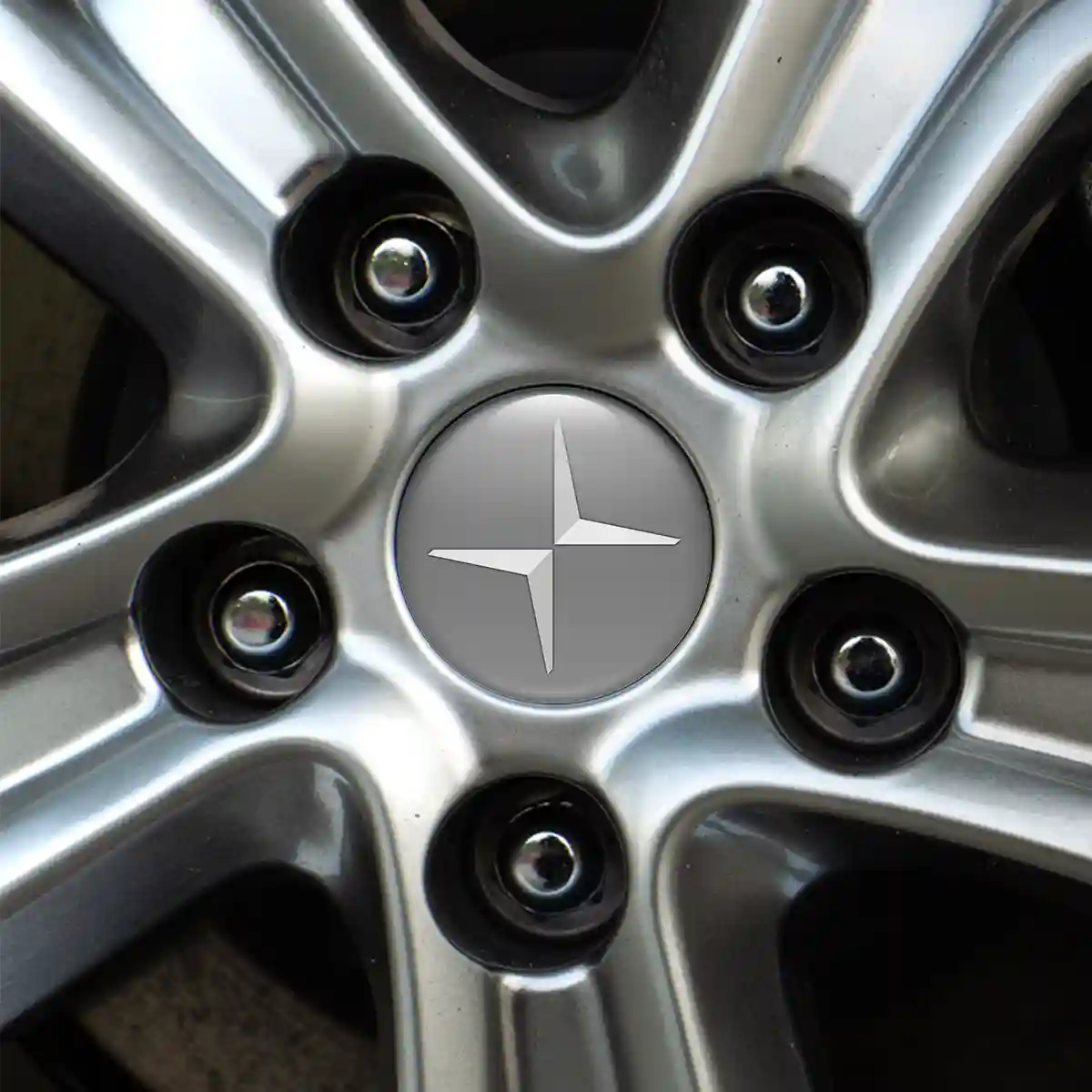 Polestar Wheel Emblem Self-Adhesive Sleek Style
