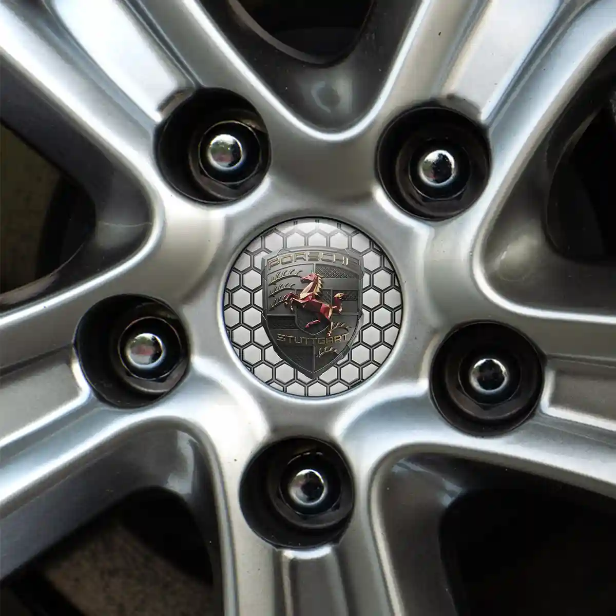 Porsche Emblem Center Hup Cap Marked Edition