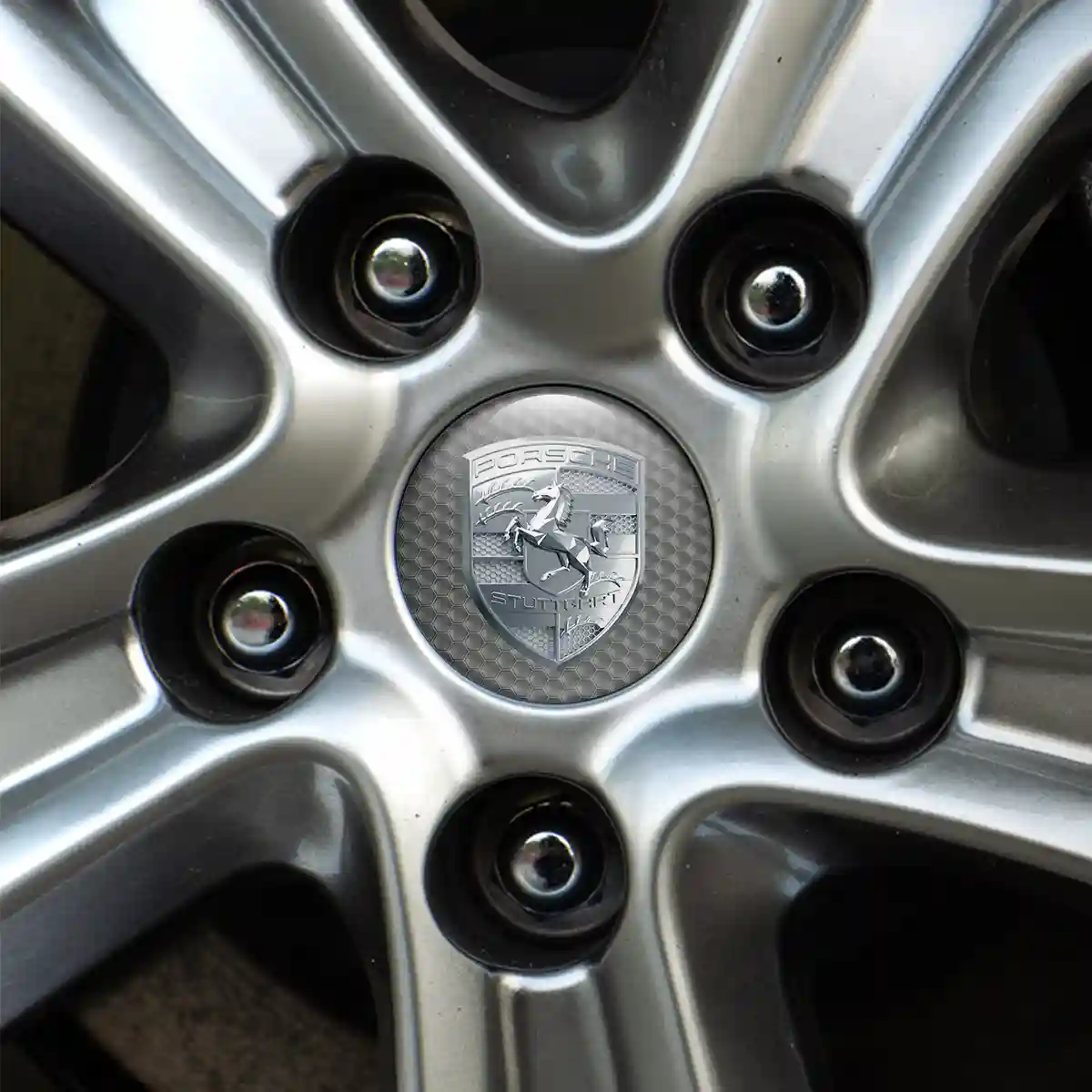 Porsche Silicone Emblem Elite Finish