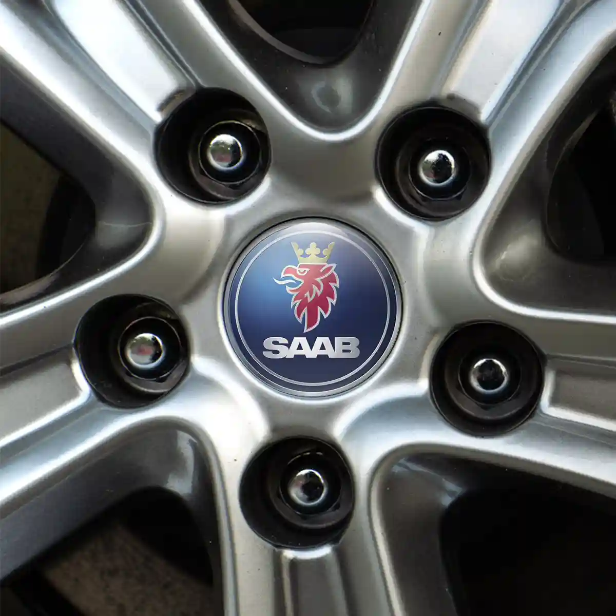 SAAB Logo Silicone Emblem Self-Adhesive Prime Quality