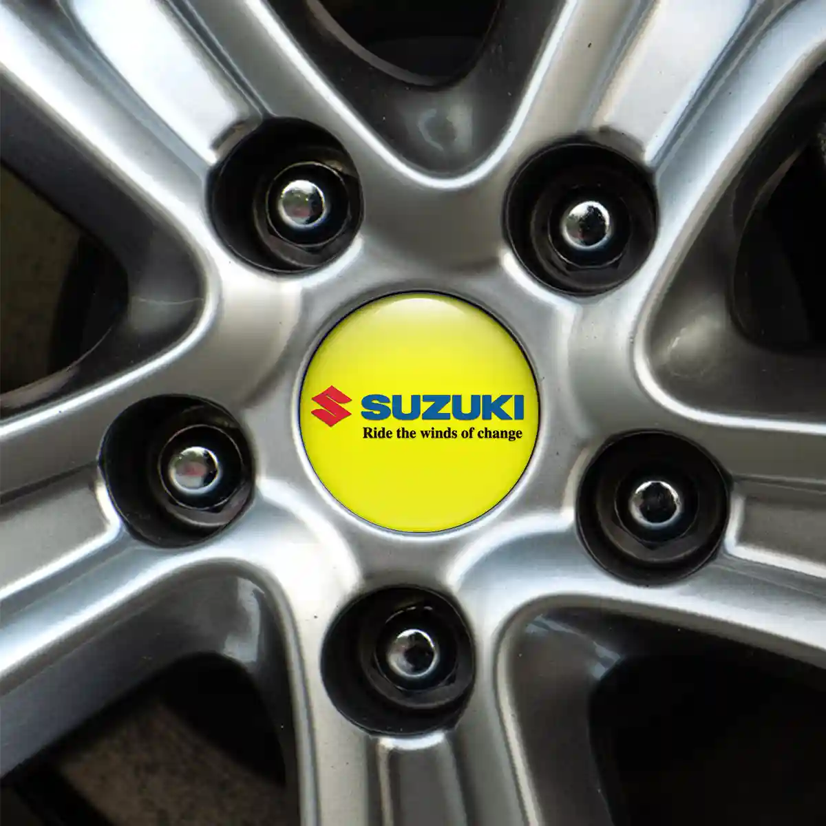 Suzuki Logo Emblem Deluxe Edition