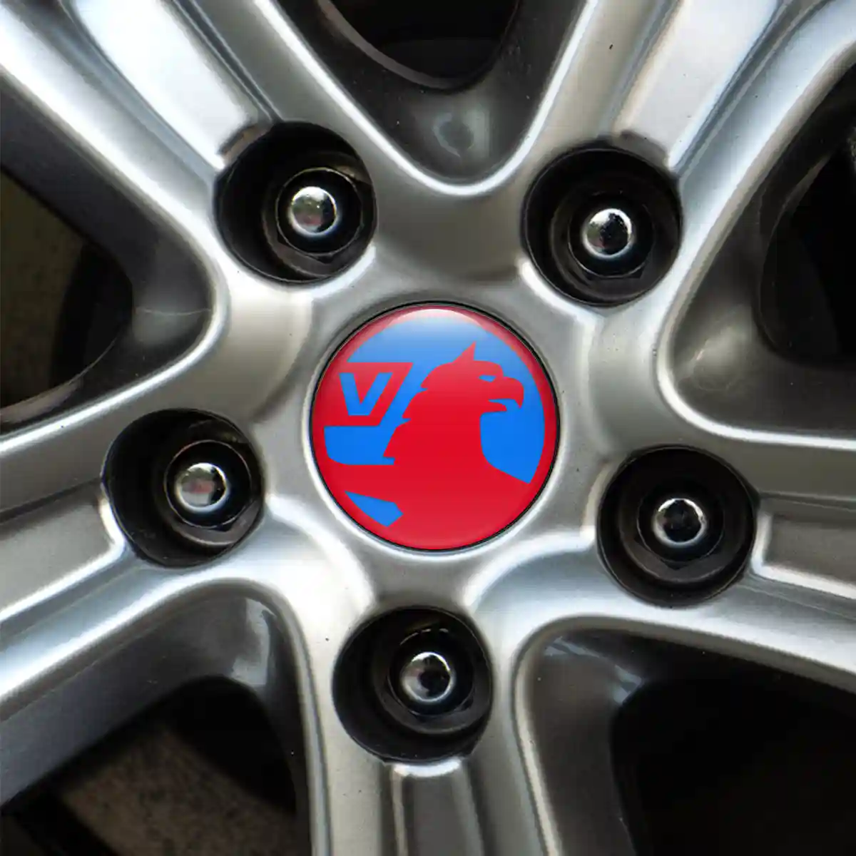 Vauxhall Emblem Wheel Center Caps Refined Design