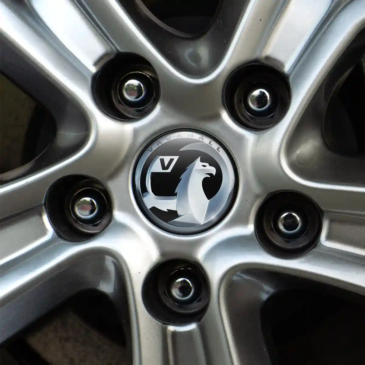 Vauxhall Wheel Emblem Self-Adhesive Elite Finish