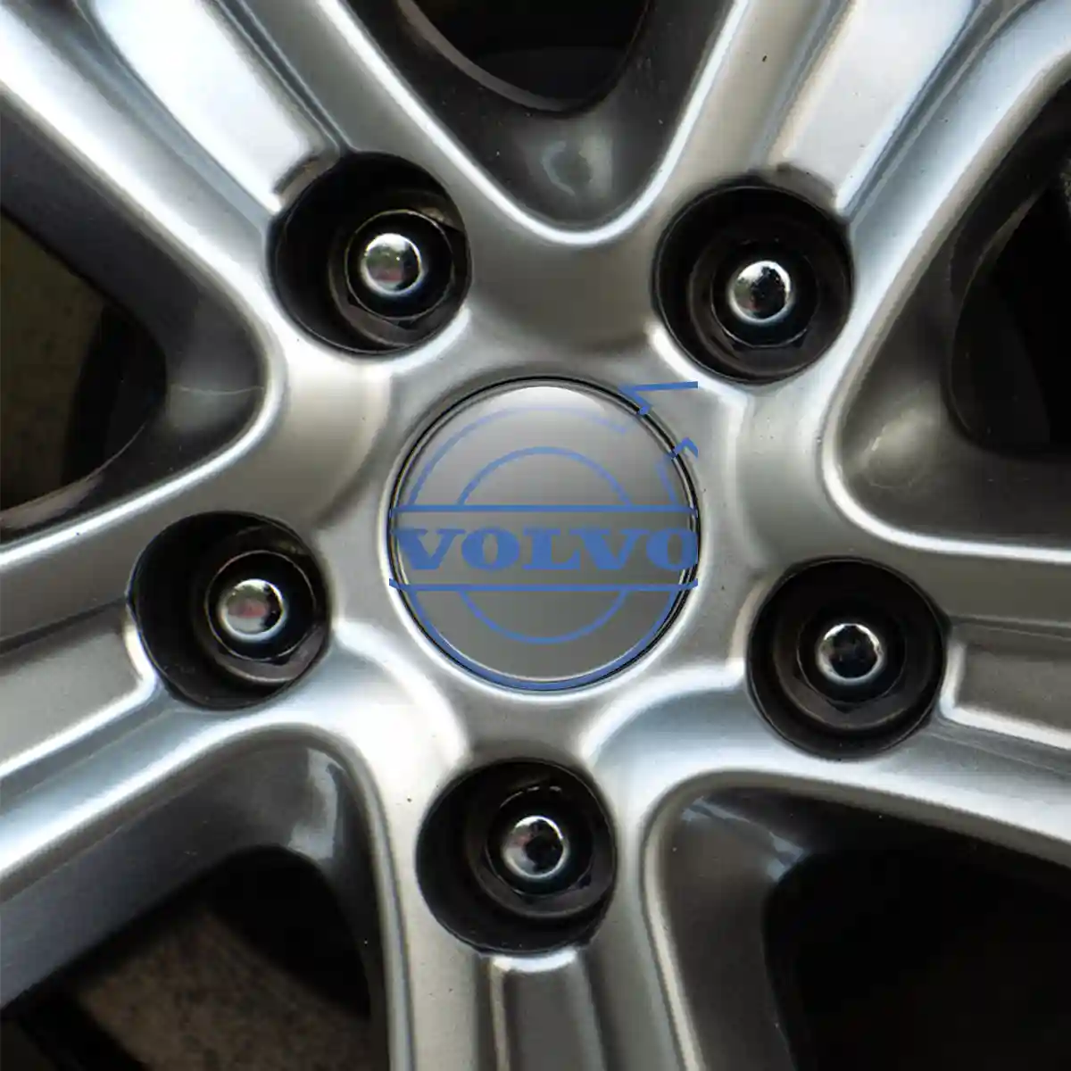Volvo Badge Emblems Center Cap Refined Design