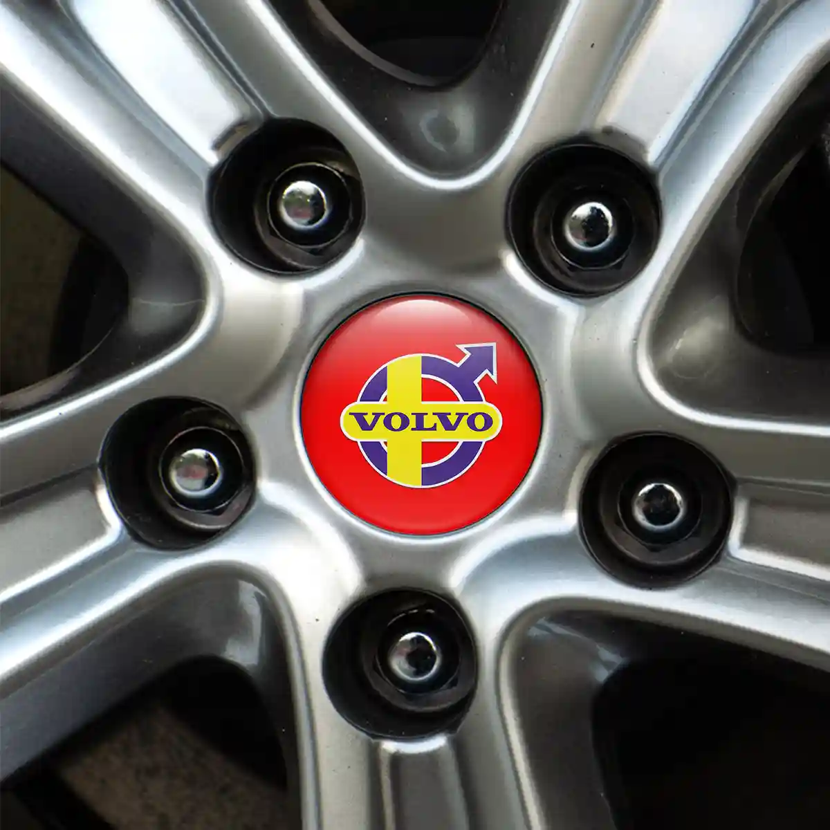 Volvo Emblem Center Hup Cap Elite Finish